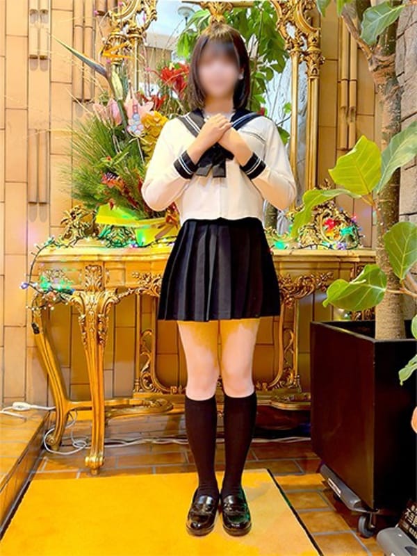 キャラ/Cala|英國屋で評判の女の子