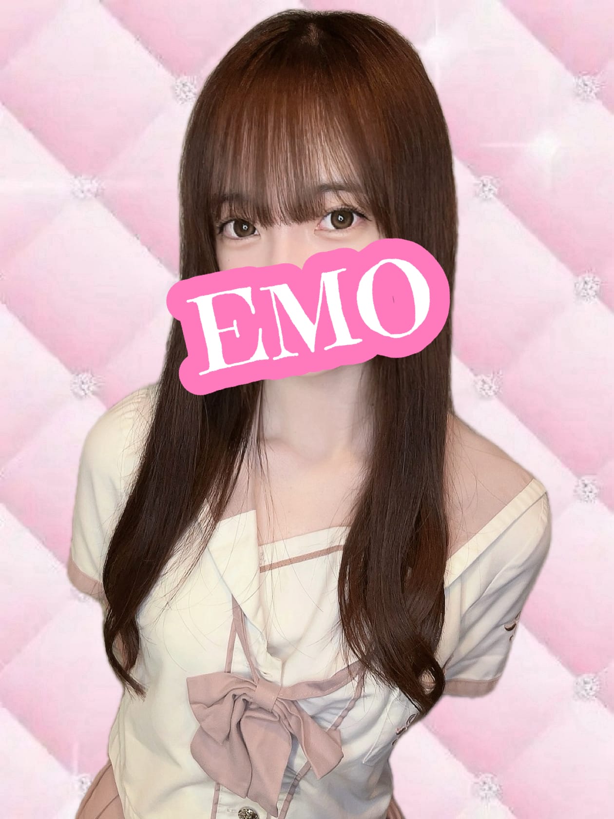 もも【愛嬌抜群エンジェルアイドル】