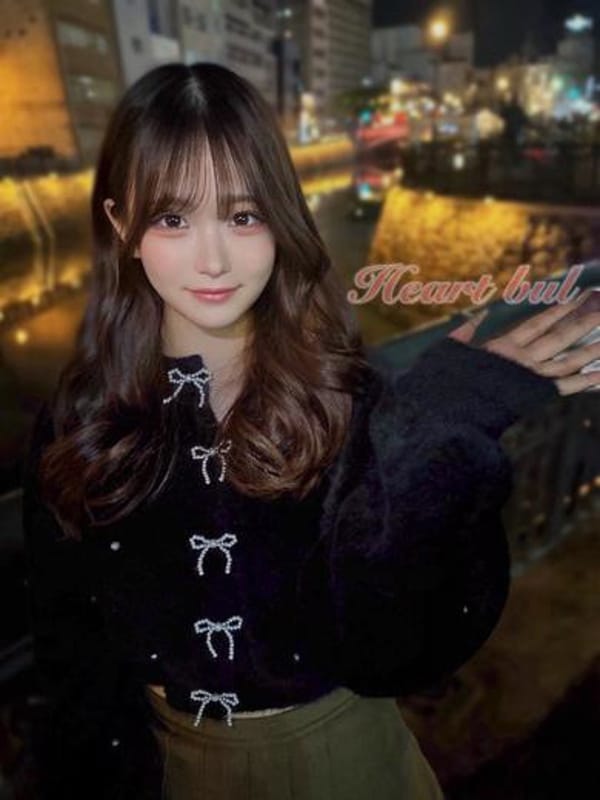 しゅり【未経験色白巨乳18歳】|はぁとぶるで評判の女の子