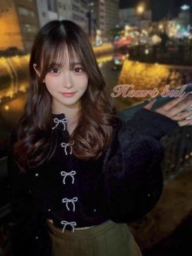 しゅり【未経験色白巨乳18歳】|はぁとぶるで評判の女の子