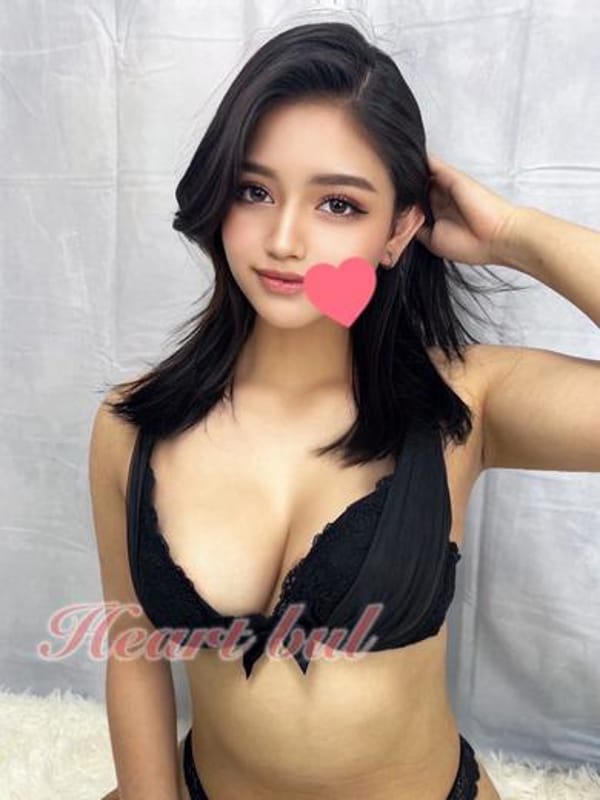 ジェイ【爆色気のハーフ美人】【爆色気のハーフ美人】