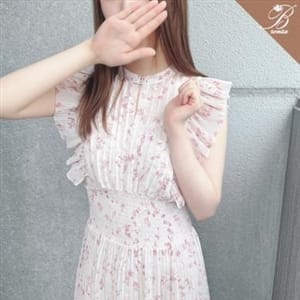 凛莉-RIRI-【初々しさ全開！笑顔溢れる美女】 | luxury aroma 咲(福岡市・博多)