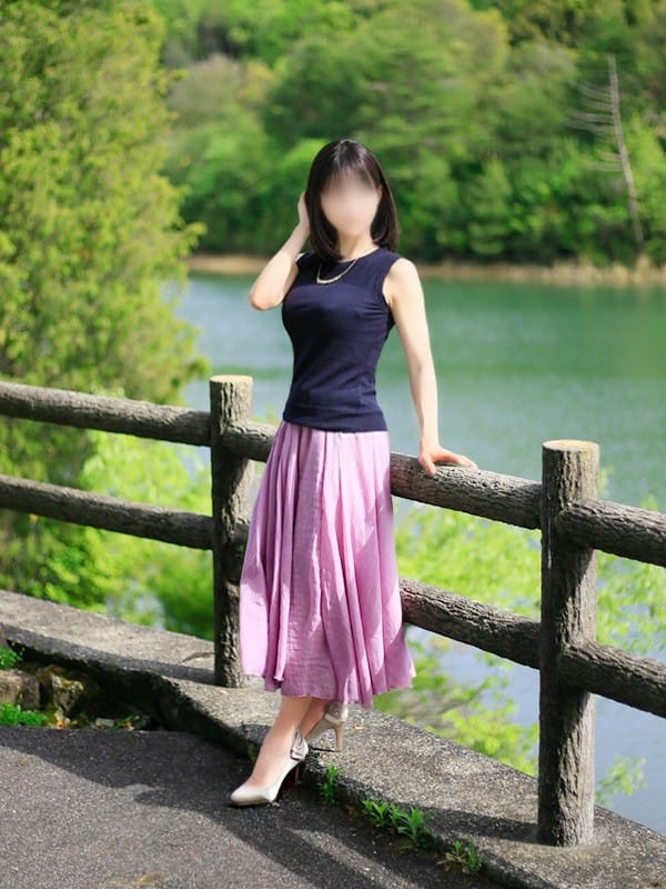 杉咲愛子