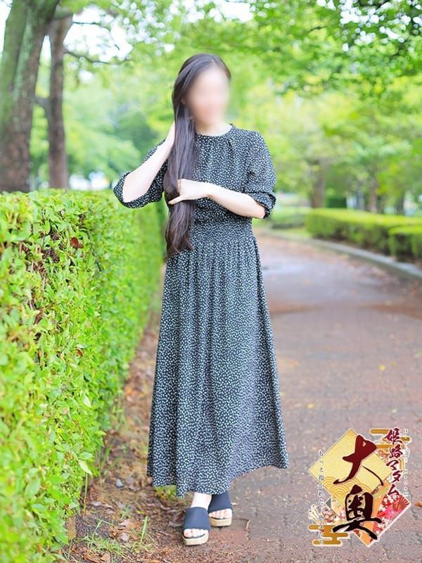 高見杏奈(たかみあんな)|姫路マダム大奥 - 姫路風俗