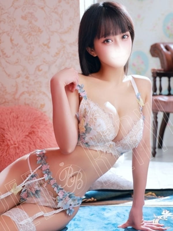 つき|RED BERYL～レッドベリル～で評判の女の子