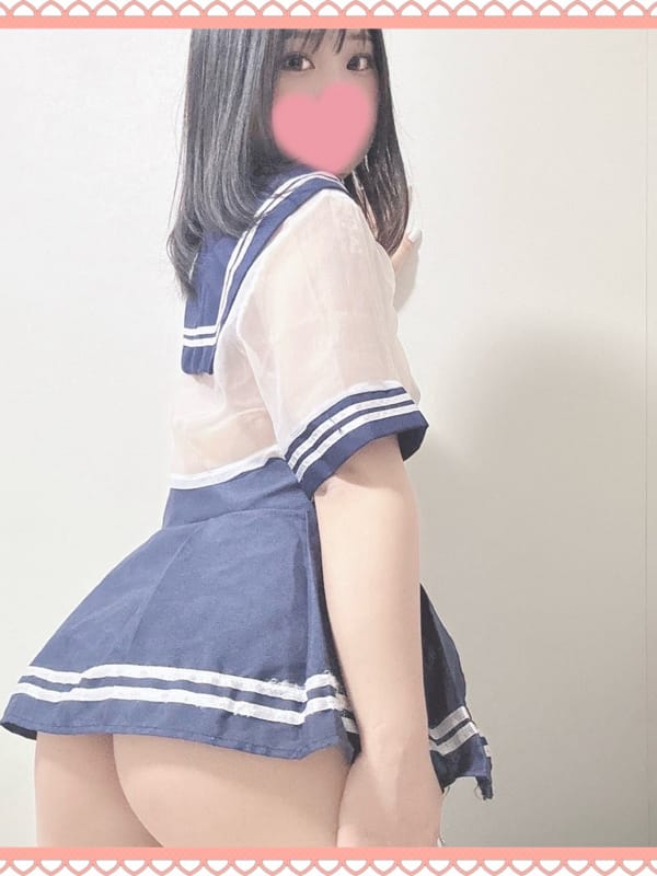 ここな|飯田うららでおすすめの女の子