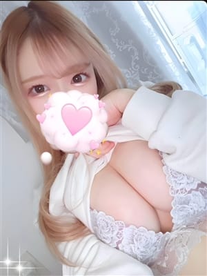 ひより☆プレミア嬢☆|巨乳美乳専門店～激安おっぱいPREMIUM～かわいいは正義!!?本店で評判の女の子