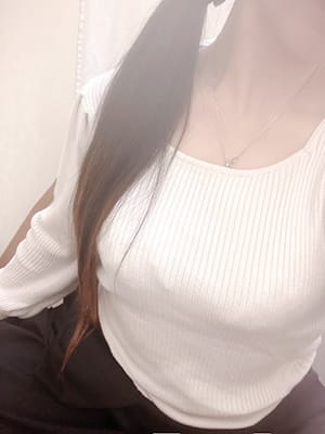 ゆきな|レンタＤＥピンサロ 新宿本店でおすすめの女の子