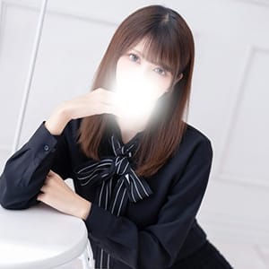 ゆえ【小柄で華奢、ピュア系ロリフェイ】 | 現役女子大生パパ活サークル(新橋・汐留)