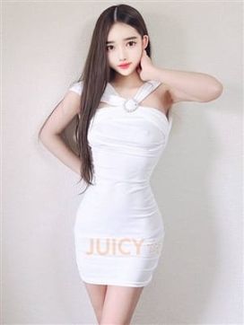 日本初 うぶ|ジューシーで評判の女の子