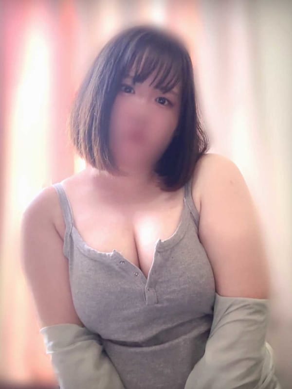 りんか|ちゃんこ大阪伊丹空港豊中店でおすすめの女の子