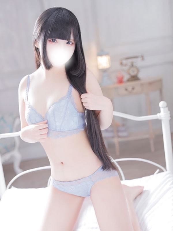 ねむ|ピンキーエコで評判の女の子
