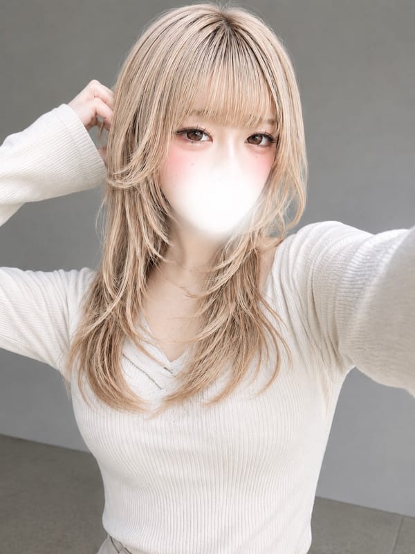 ひなの|ピンキーエコでおすすめの女の子