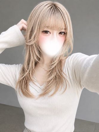 ひなの|ピンキーエコでおすすめの女の子