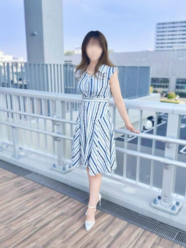 白石 結菜|こあくまな熟女たち本厚木店(KOAKUMAグループ)で評判の女の子