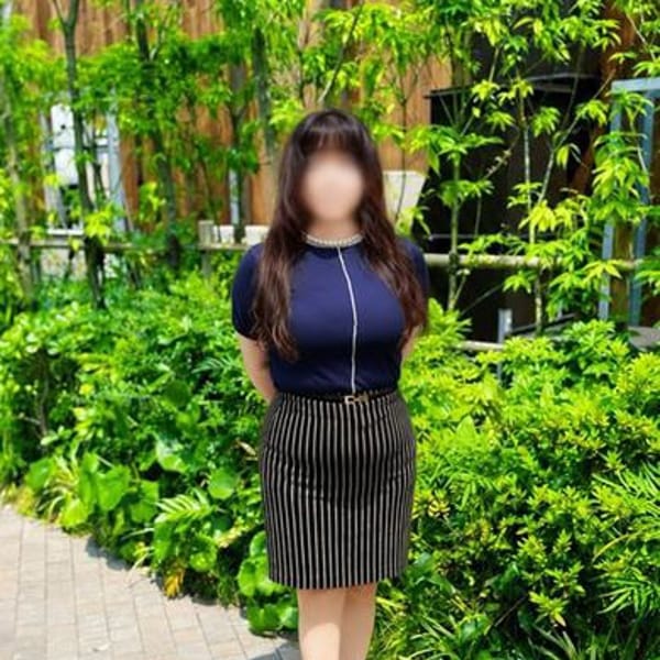 小林 真尋