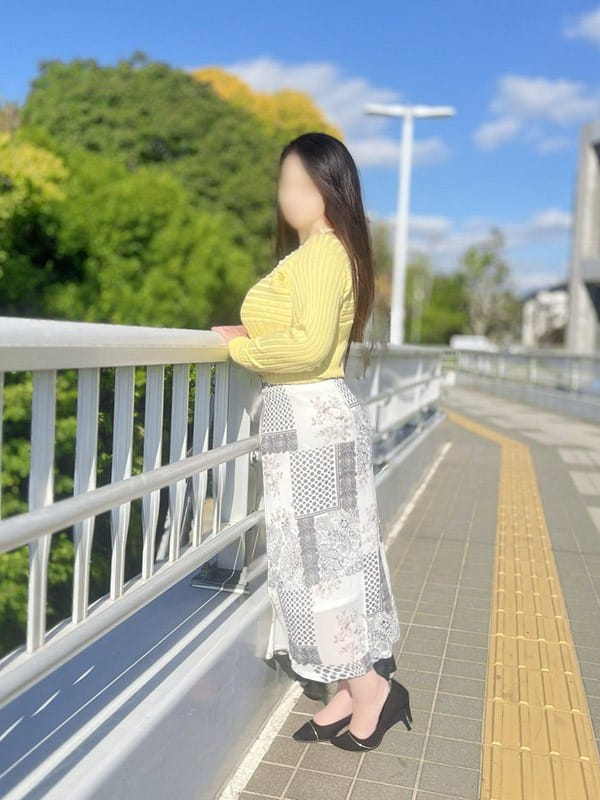 田崎みお|こあくまな熟女たち神戸西・明石店(KOAKUMAグループ)で評判の女の子