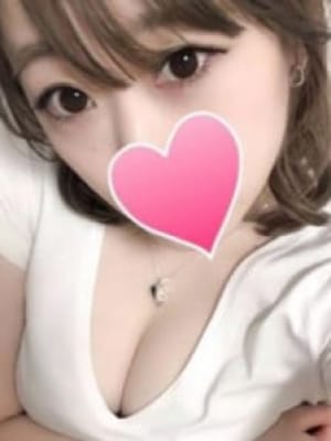 玲於奈