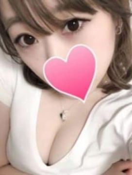 玲於奈|Aroma Angel(アロマエンジェル)で評判の女の子