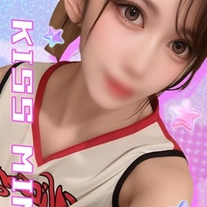 みりあ【ぱっちり瞳の彼女感】