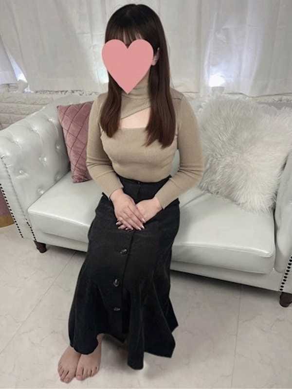 体験ちはや【ほぼ未経験癒し系美女】