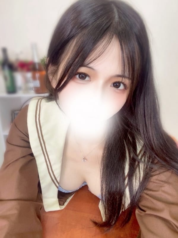 ルル(黒髪純粋美少女♪)