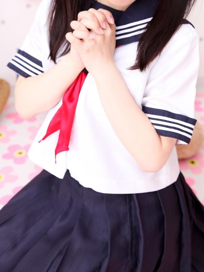 ひなた|キュートで評判の女の子