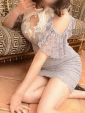 れみか|濡れ濡れアラフォー妻で評判の女の子