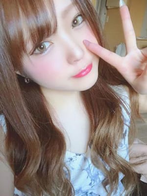 きゃろっと【アイドル系美女】