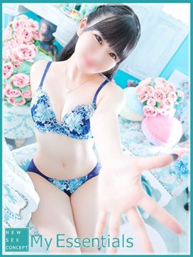 るる|My Essentials 池袋で評判の女の子