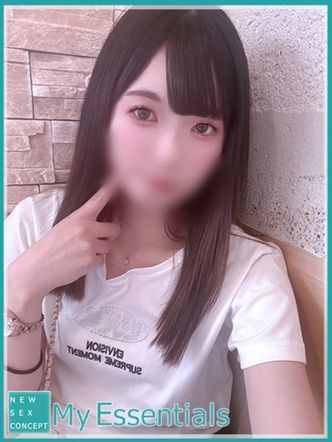 しずく|My Essentials 池袋でおすすめの女の子