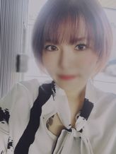 琥珀(こはく)|ムーランルージュでおすすめの女の子