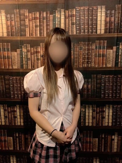 りこ|魔法の国でおすすめの女の子