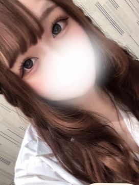 りお|リトルマーメイドで評判の女の子