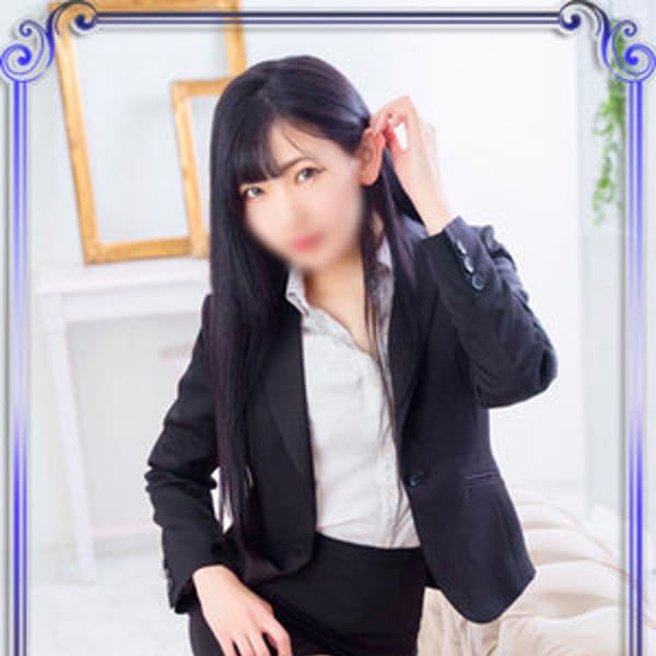 上田あいか | e女商事 池袋店(池袋)