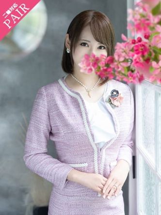 雨宮ひとみ|ハールブルクでおすすめの女の子