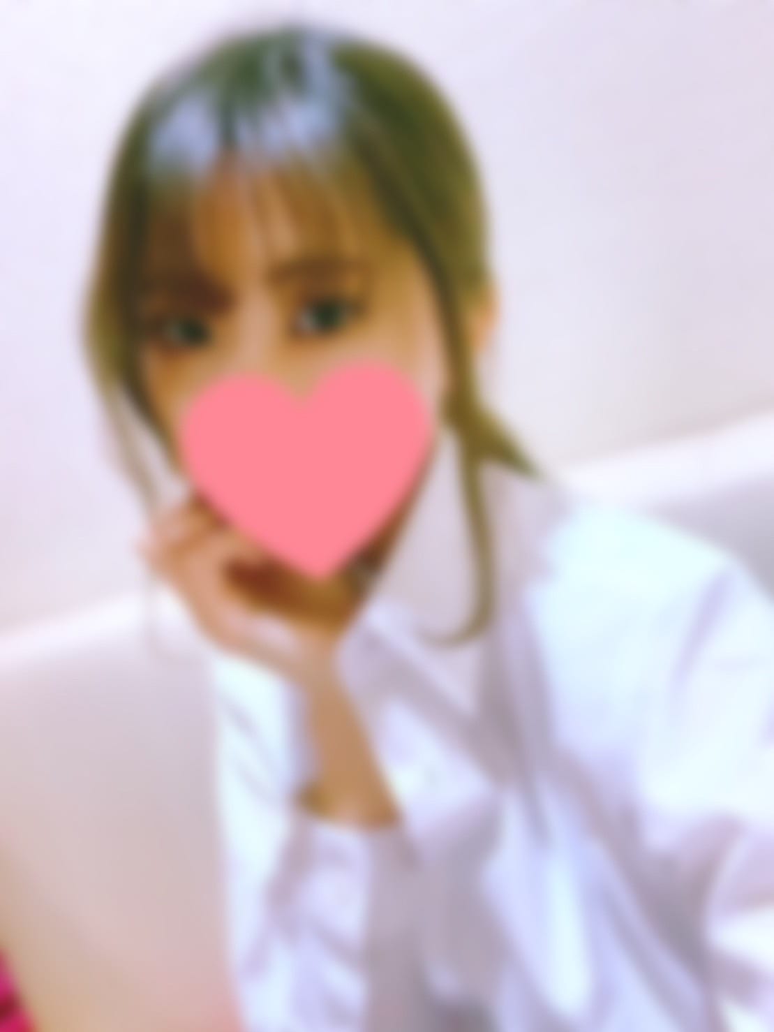 みいな
