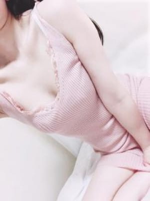 かなで|アンドアロマでおすすめの女の子