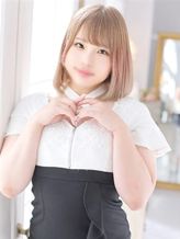 しおん|アムールクリスタルでおすすめの女の子