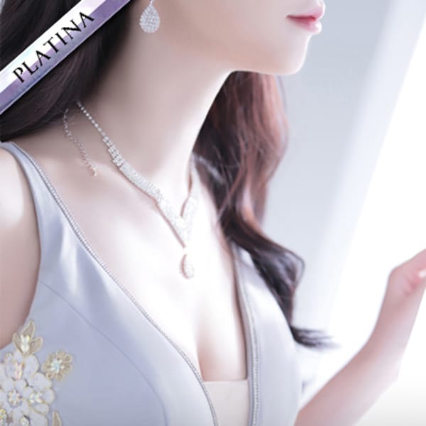 安静りな【完全業界未経験♡ハーフ美女♡】 | BLENDA VIP 東京店(渋谷)