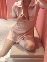 ゆいな|オフホワイトでおすすめの女の子