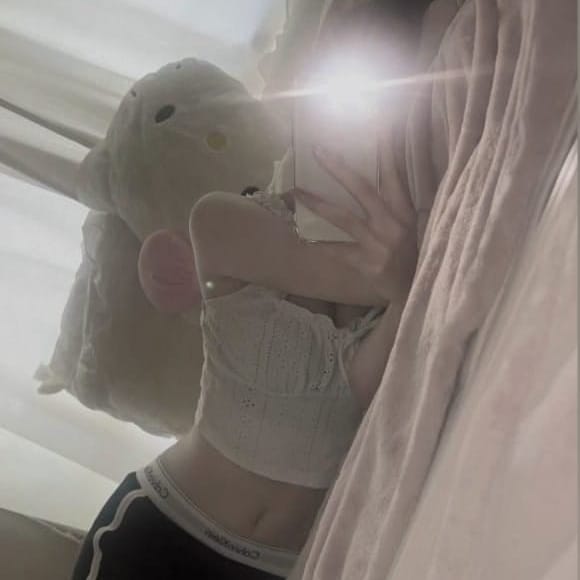 ことり【☆忘れられない美しさ☆】 | オフホワイト(八王子)