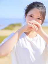 ひなた ロリ系正統派美人|かりゆしOLの秘密【20代沖縄美女多数在籍-デリヘル×ヌードエステ】でおすすめの女の子