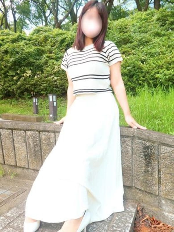 ゆめ★柔和にとけこむエロ美人|かりゆしOLの秘密【20代沖縄美女多数在籍-デリヘル×ヌードエステ】で評判の女の子