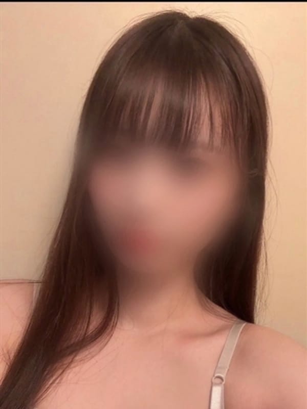 さな|ニュークラウンでおすすめの女の子