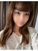 せな、|ニュークラウンでおすすめの女の子