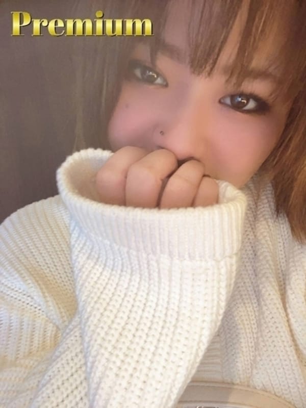 あげは|沖縄ちゃんこ那覇店で評判の女の子