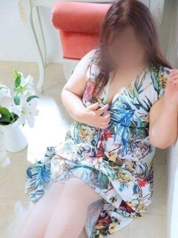 きよか|沖縄ちゃんこ那覇店で評判の女の子