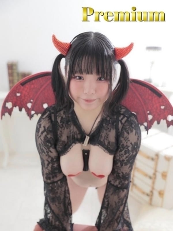 るあ|沖縄ちゃんこ那覇店で評判の女の子