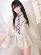 まい|E+アイドルスクールでおすすめの女の子